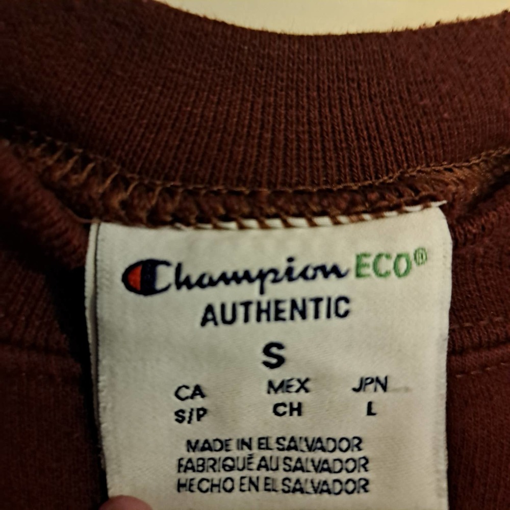 Champion athletic size small Cougars Sweatshirt - Picture 5 of 6